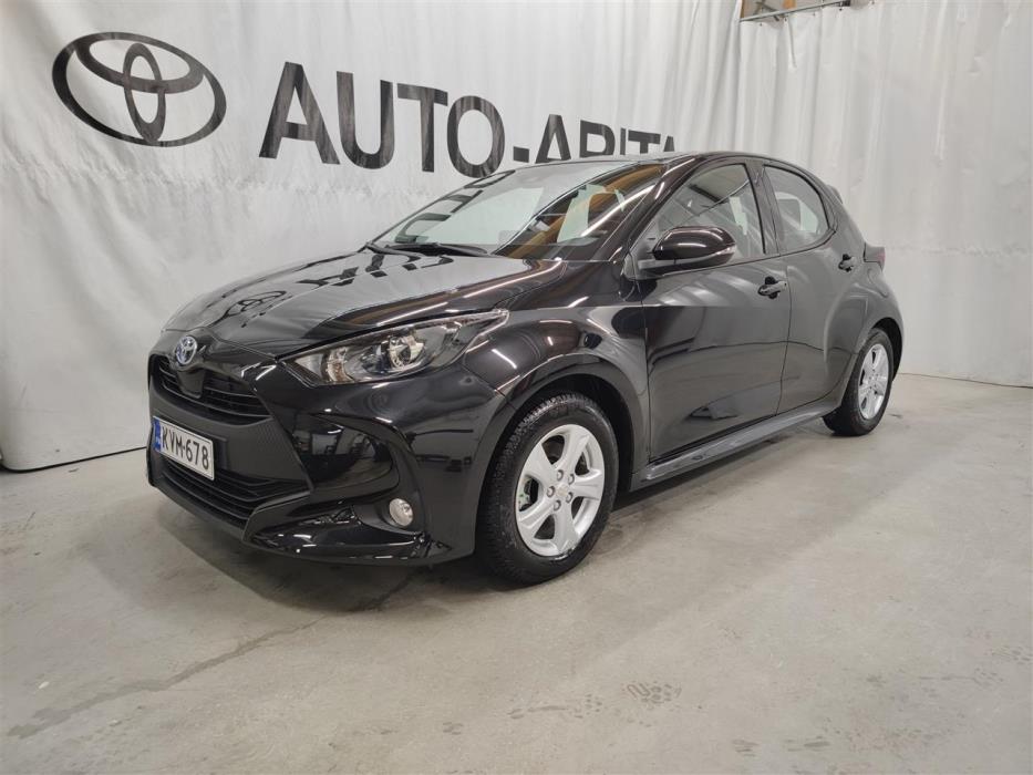 TOYOTA YARIS 2023