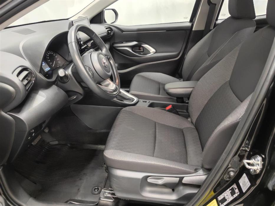 TOYOTA YARIS 2023