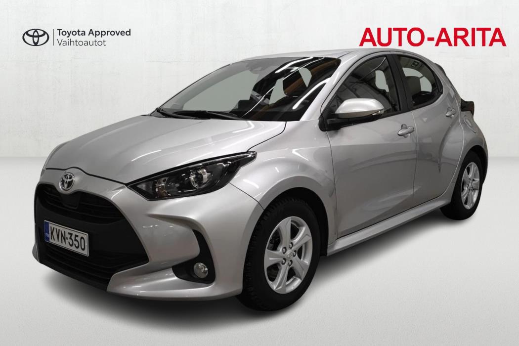 TOYOTA YARIS 2023