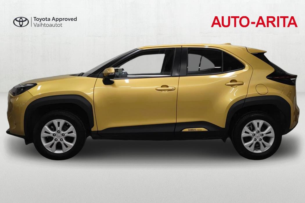 TOYOTA Yaris Cross 2023