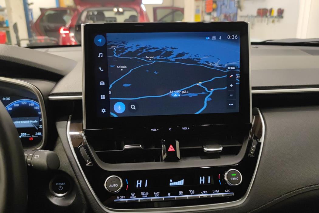 TOYOTA Corolla Cross 2023