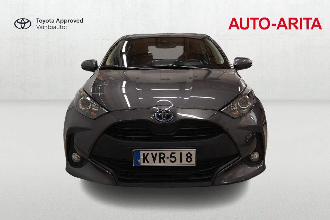 TOYOTA YARIS 2023