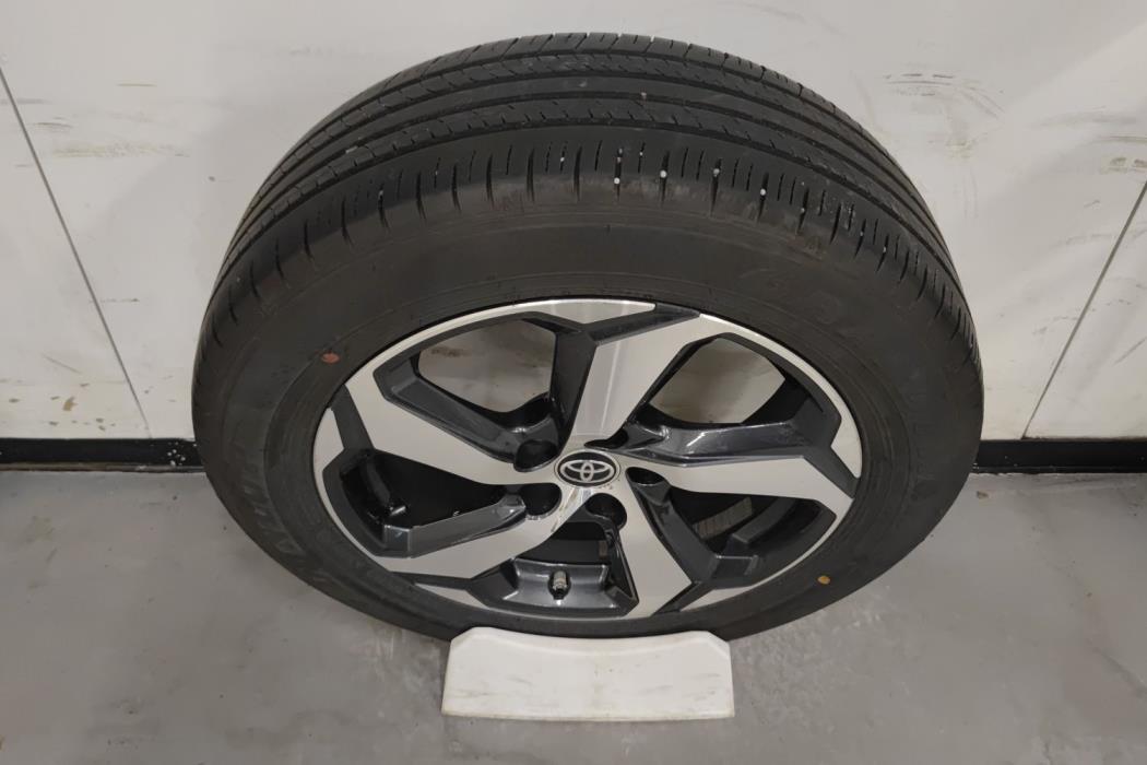 Toyota RAV4 Plug-in 2023