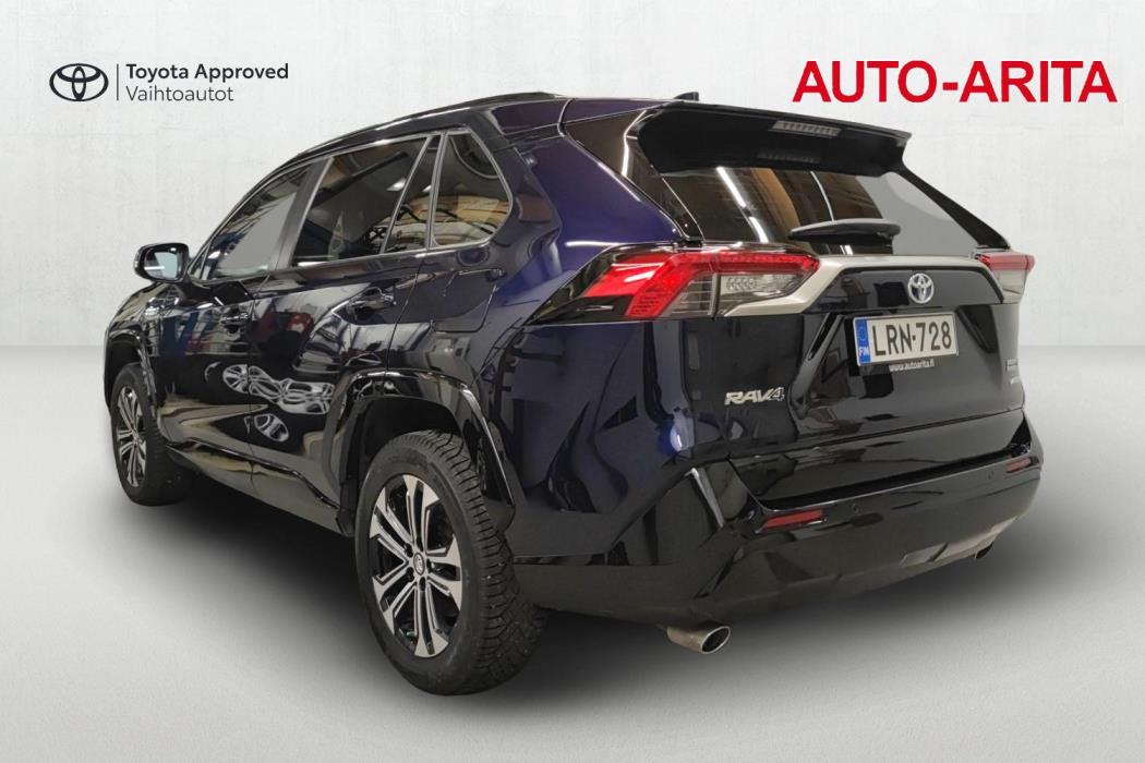 Toyota RAV4 Plug-in 2023