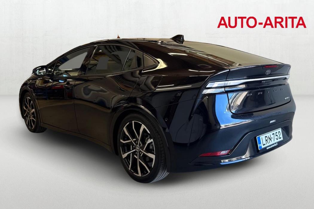TOYOTA Prius Plug-in 2023