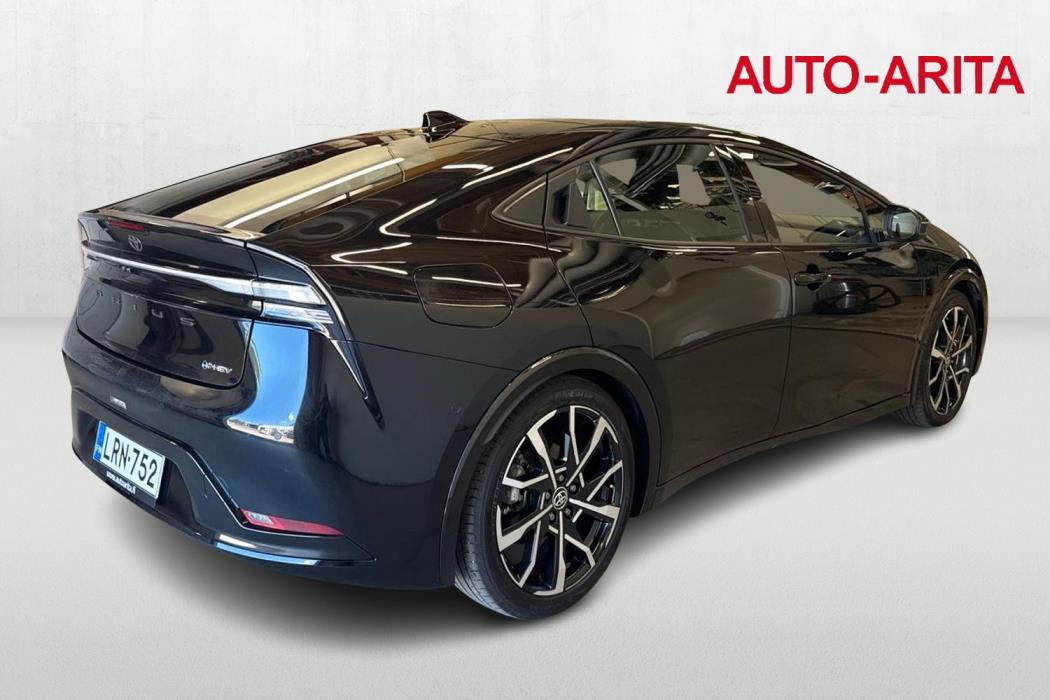 TOYOTA Prius Plug-in 2023