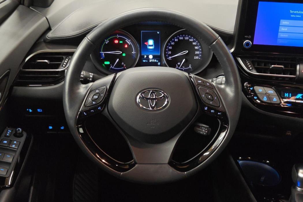 TOYOTA C-HR 2023