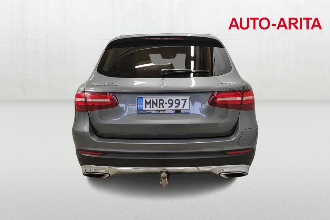 MERCEDES-BENZ GLC 2018