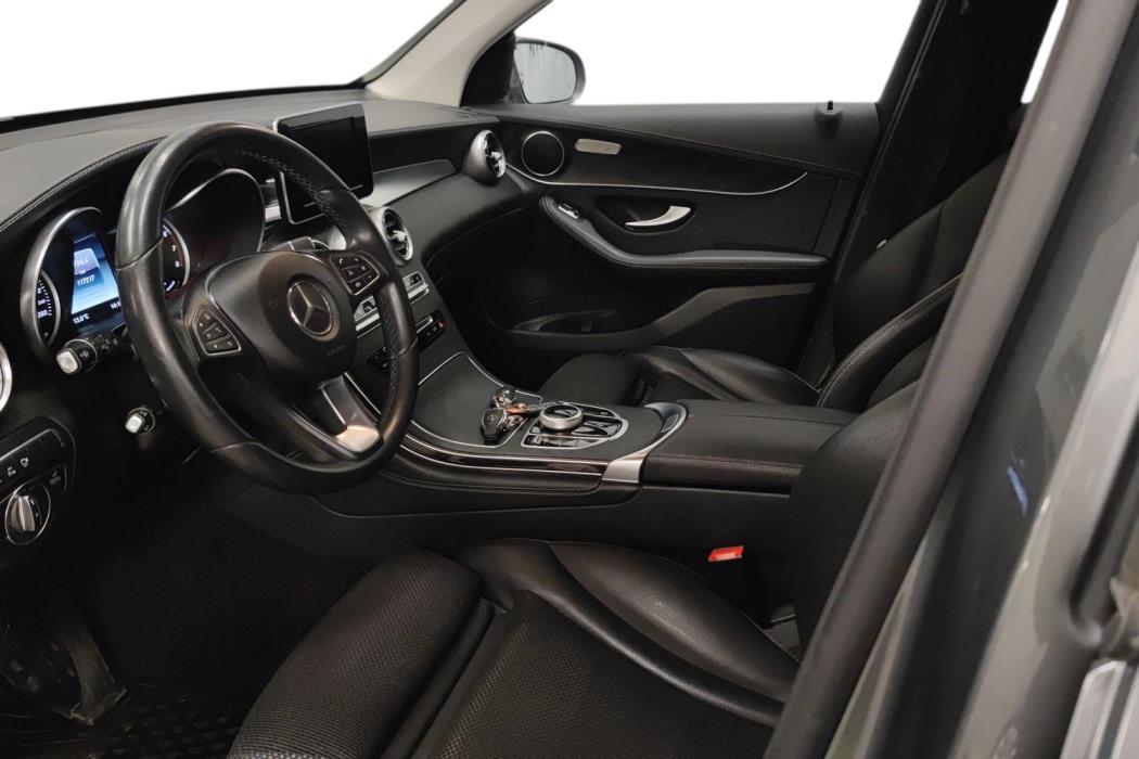 MERCEDES-BENZ GLC 2018