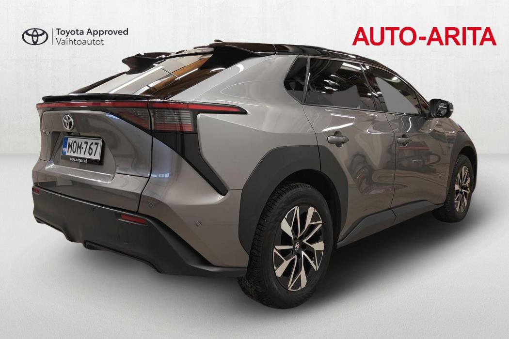 TOYOTA bZ4X 2023