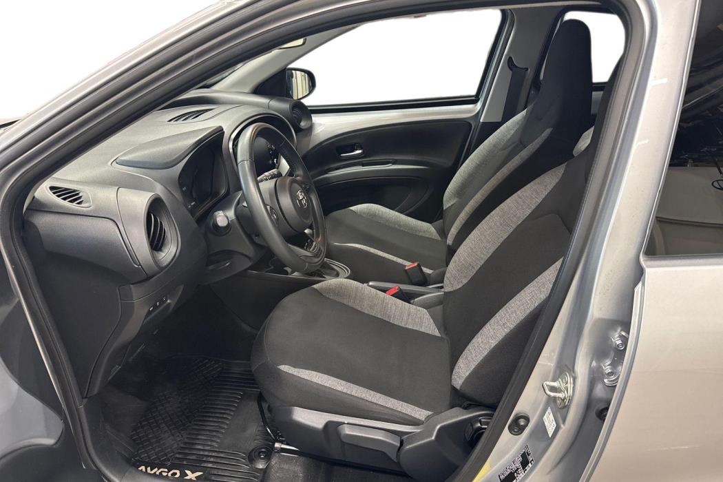 TOYOTA Aygo X 2022