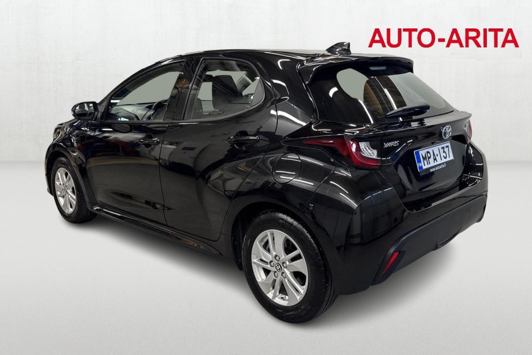 TOYOTA YARIS 2023