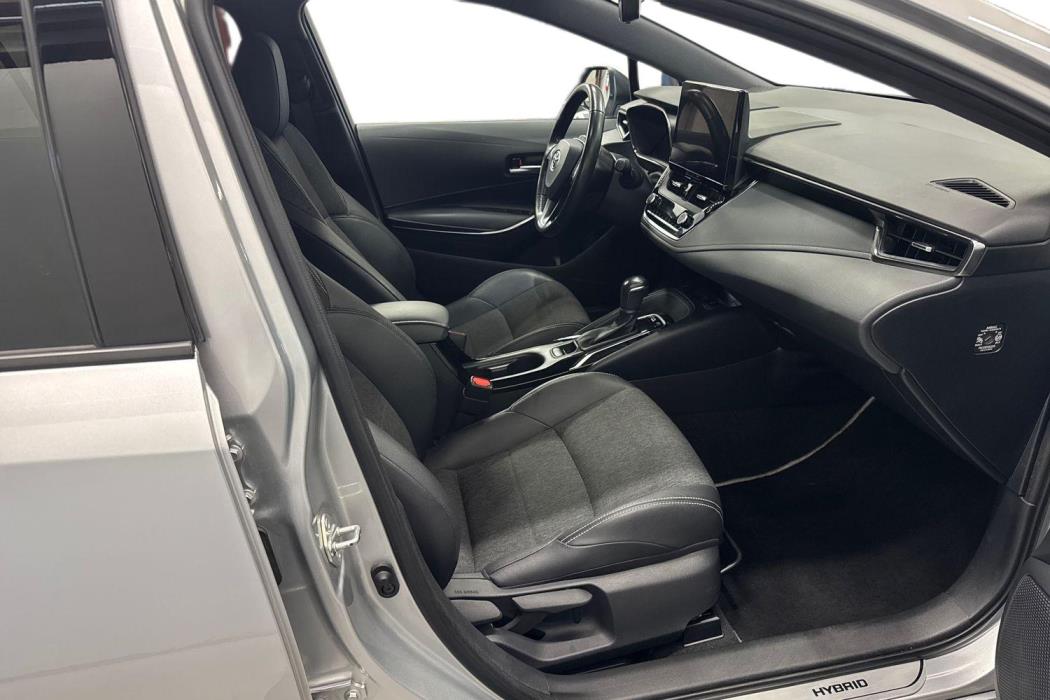 TOYOTA COROLLA 2023