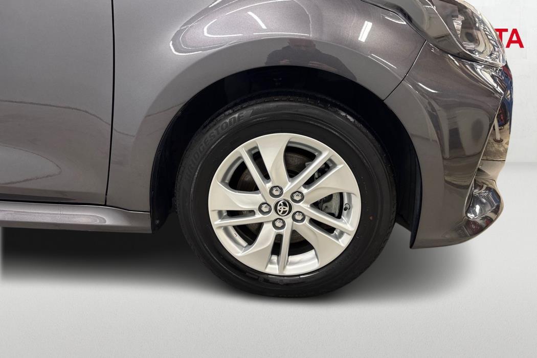 TOYOTA YARIS 2023