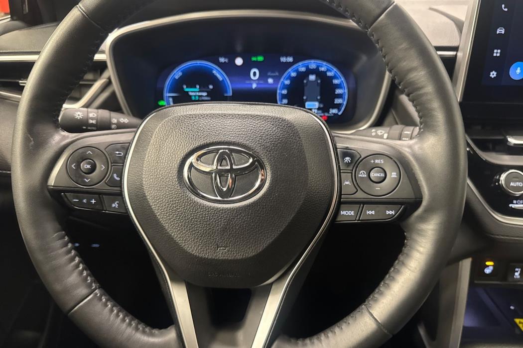 TOYOTA Corolla Cross 2024