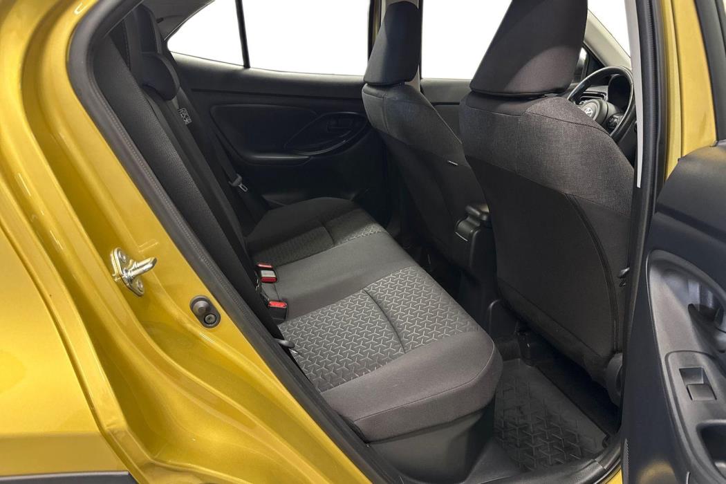 TOYOTA Yaris Cross 2023