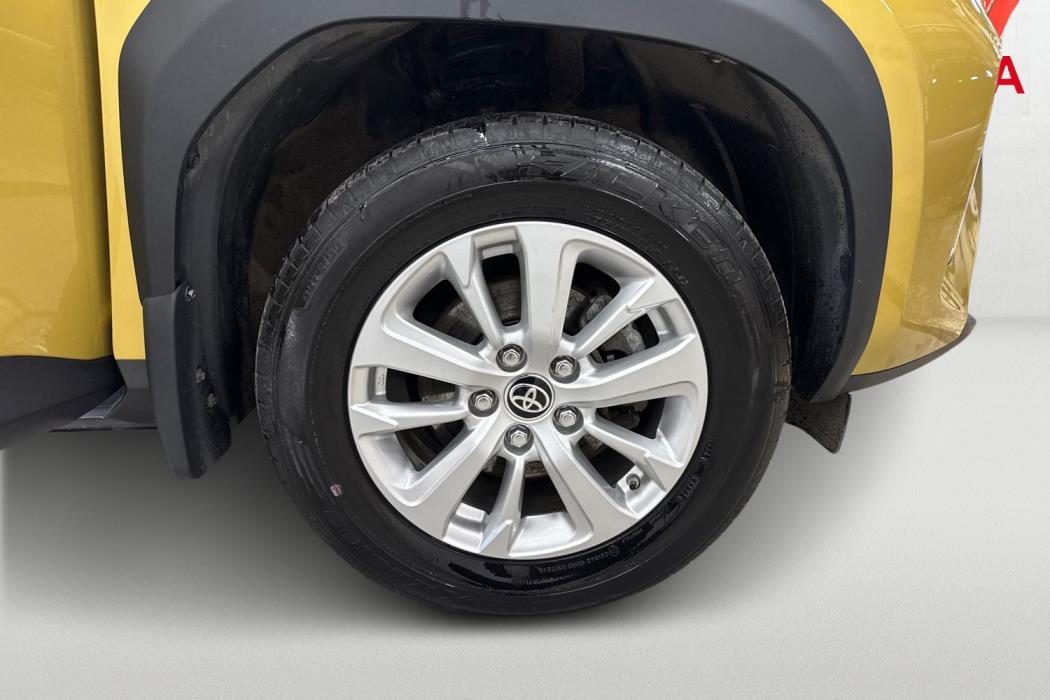 TOYOTA Yaris Cross 2023