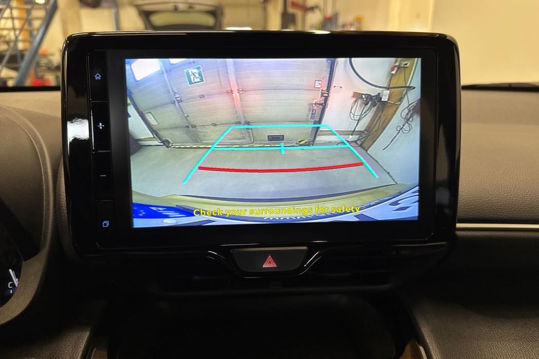 TOYOTA Yaris Cross 2023