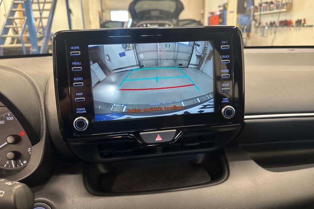 TOYOTA YARIS 2023