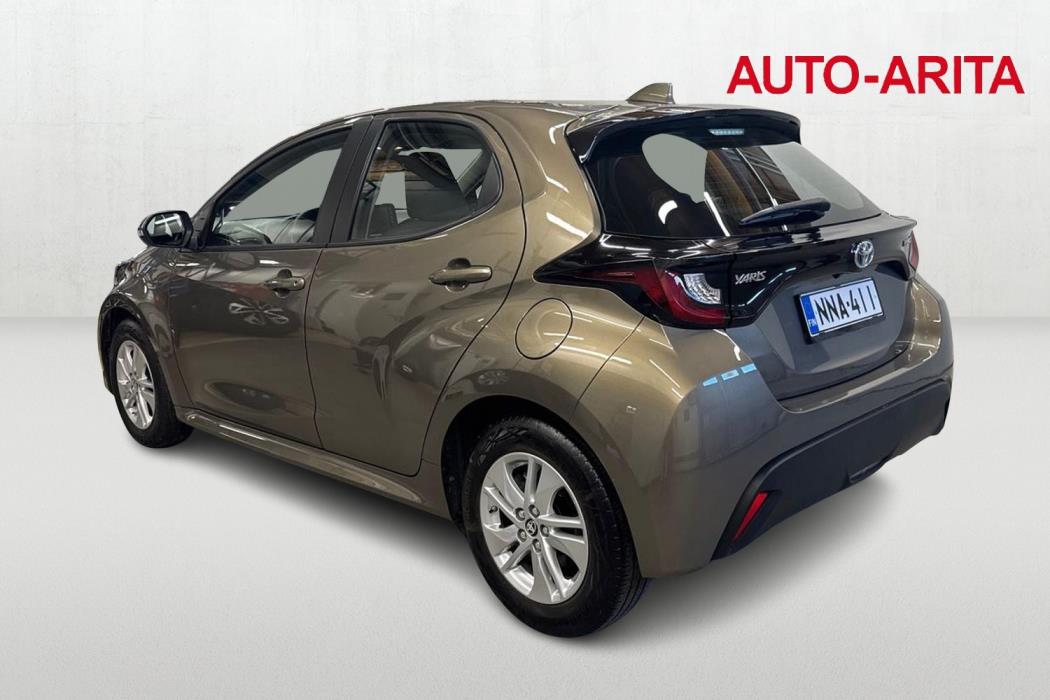 TOYOTA YARIS 2023