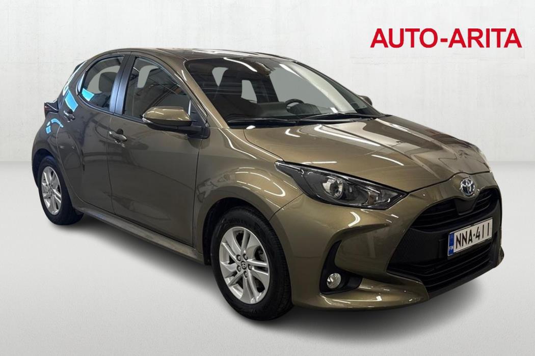 TOYOTA YARIS 2023