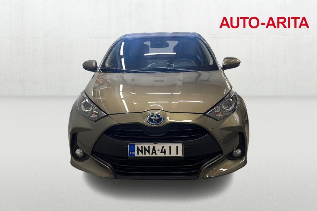 TOYOTA YARIS 2023