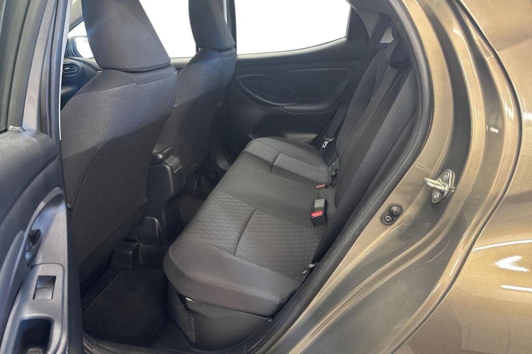 TOYOTA YARIS 2023