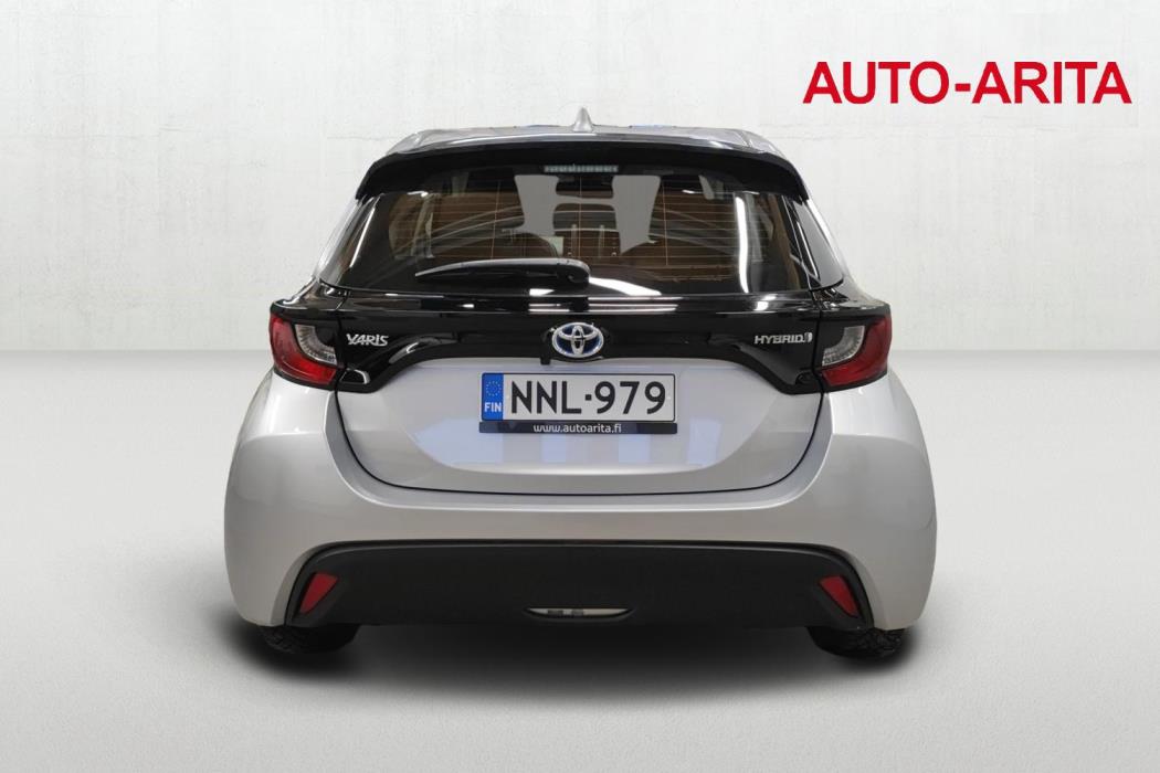 Toyota Yaris 2023