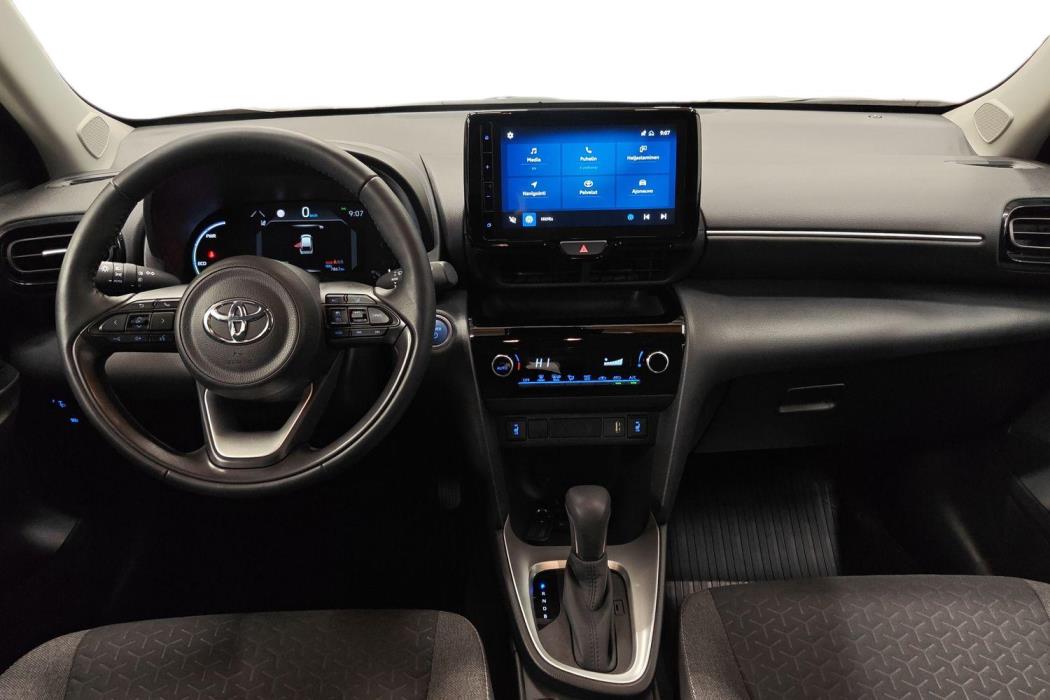 TOYOTA Yaris Cross 2024