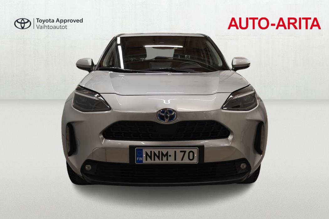 TOYOTA Yaris Cross 2024