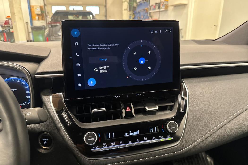 TOYOTA COROLLA 2024