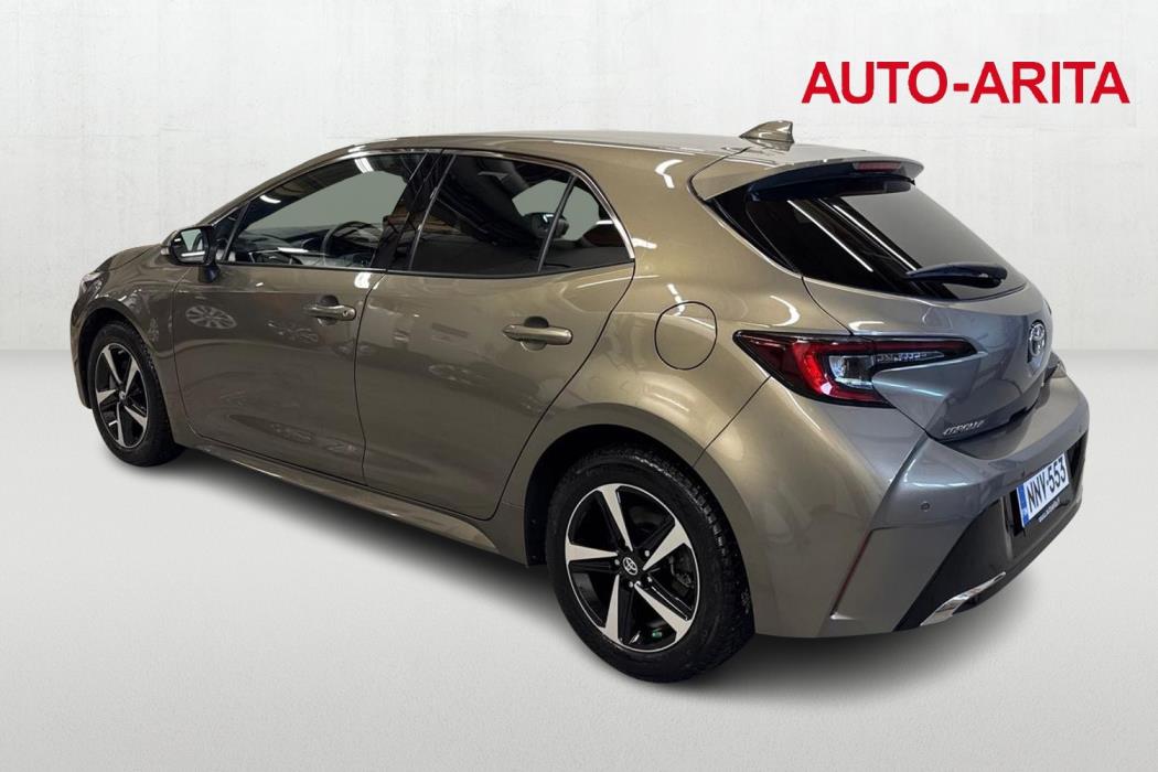 TOYOTA COROLLA 2024