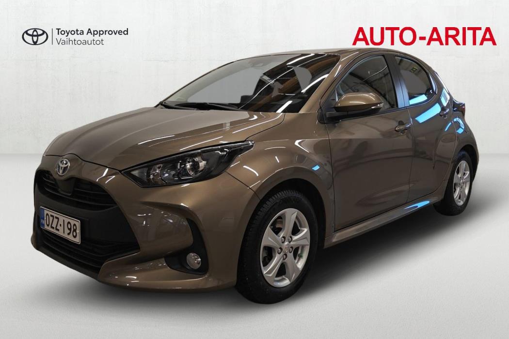 TOYOTA YARIS 2023