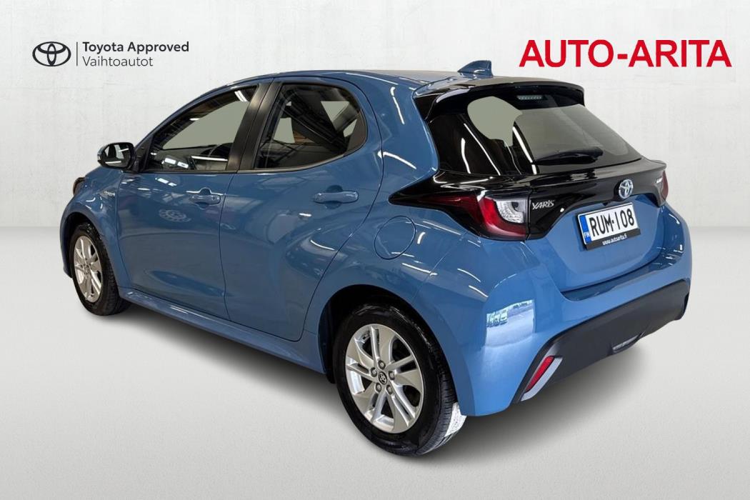 TOYOTA YARIS 2021