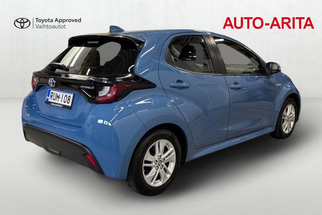 TOYOTA YARIS 2021