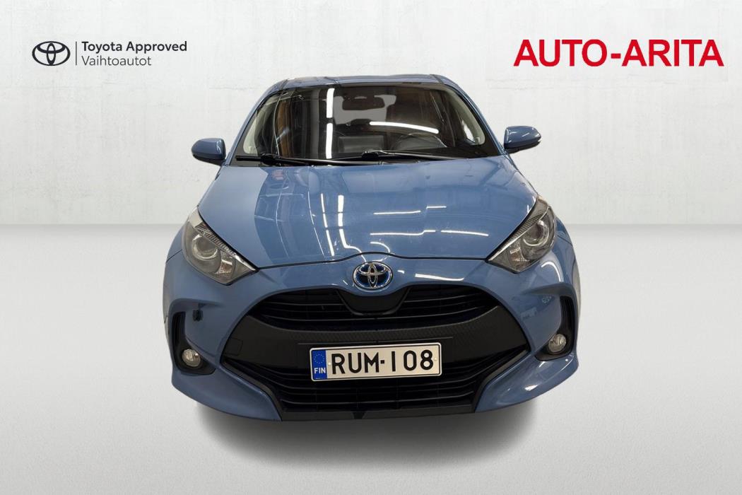 TOYOTA YARIS 2021