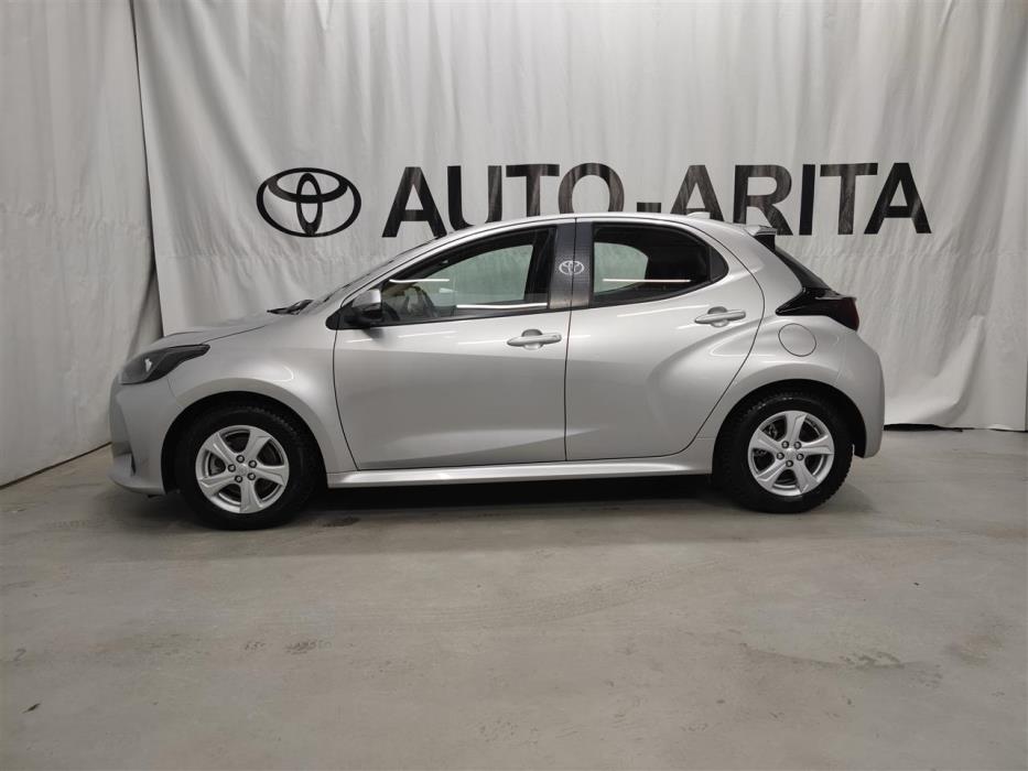 Toyota Yaris 2023