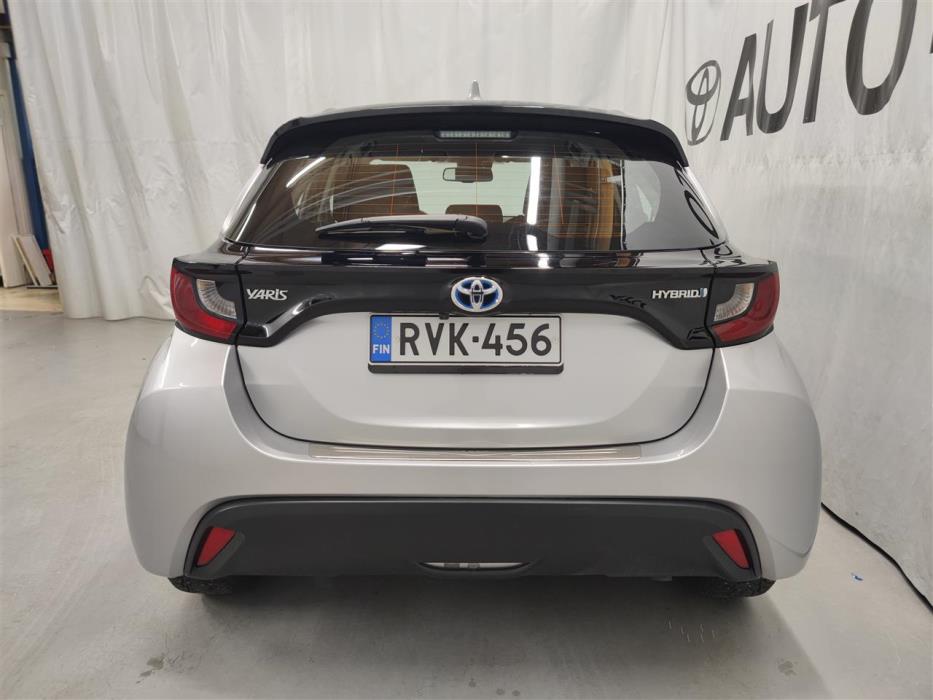 Toyota Yaris 2023