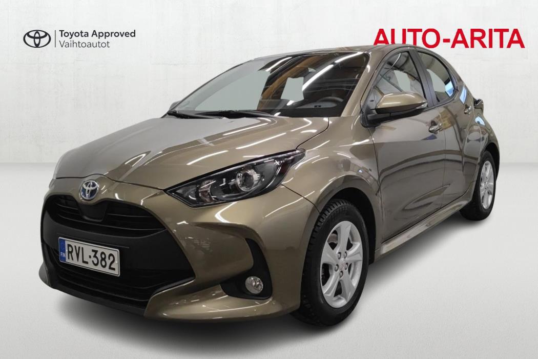 TOYOTA YARIS 2023