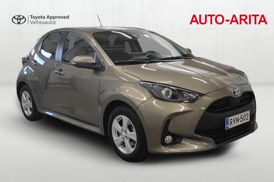 TOYOTA YARIS 2023