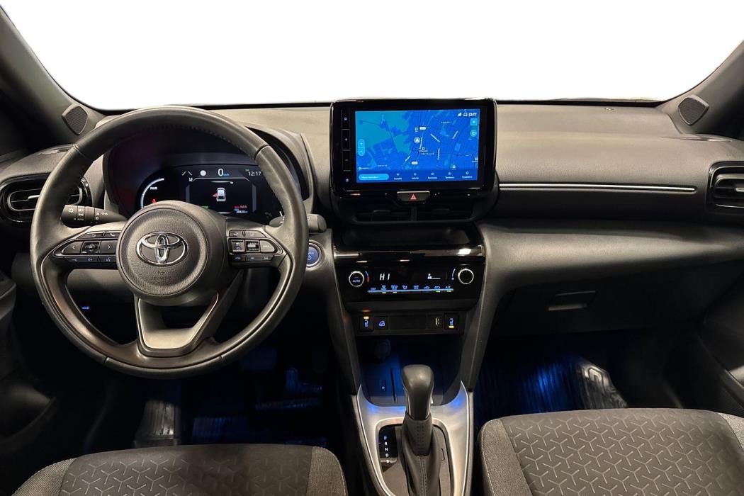 TOYOTA Yaris Cross 2024