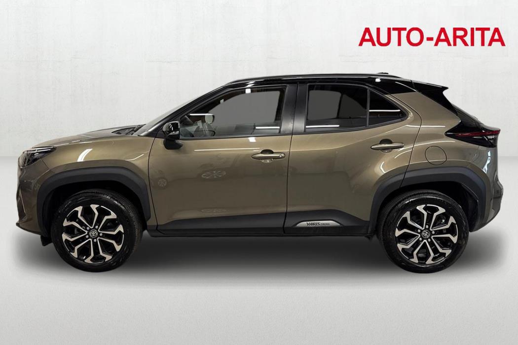 TOYOTA Yaris Cross 2024