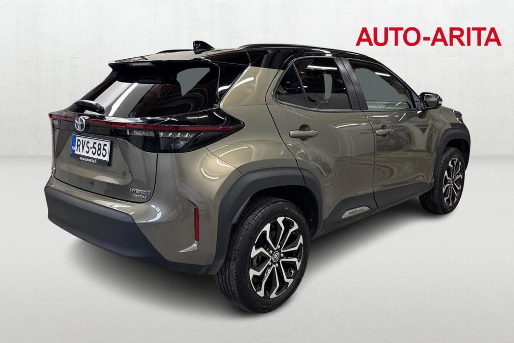 TOYOTA Yaris Cross 2024