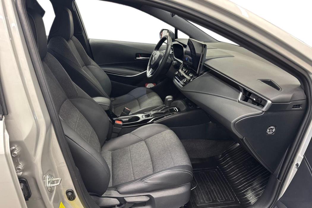 TOYOTA COROLLA 2024