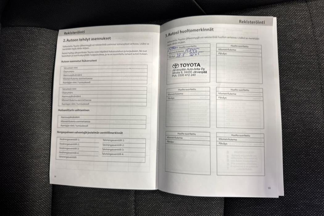 TOYOTA COROLLA 2024