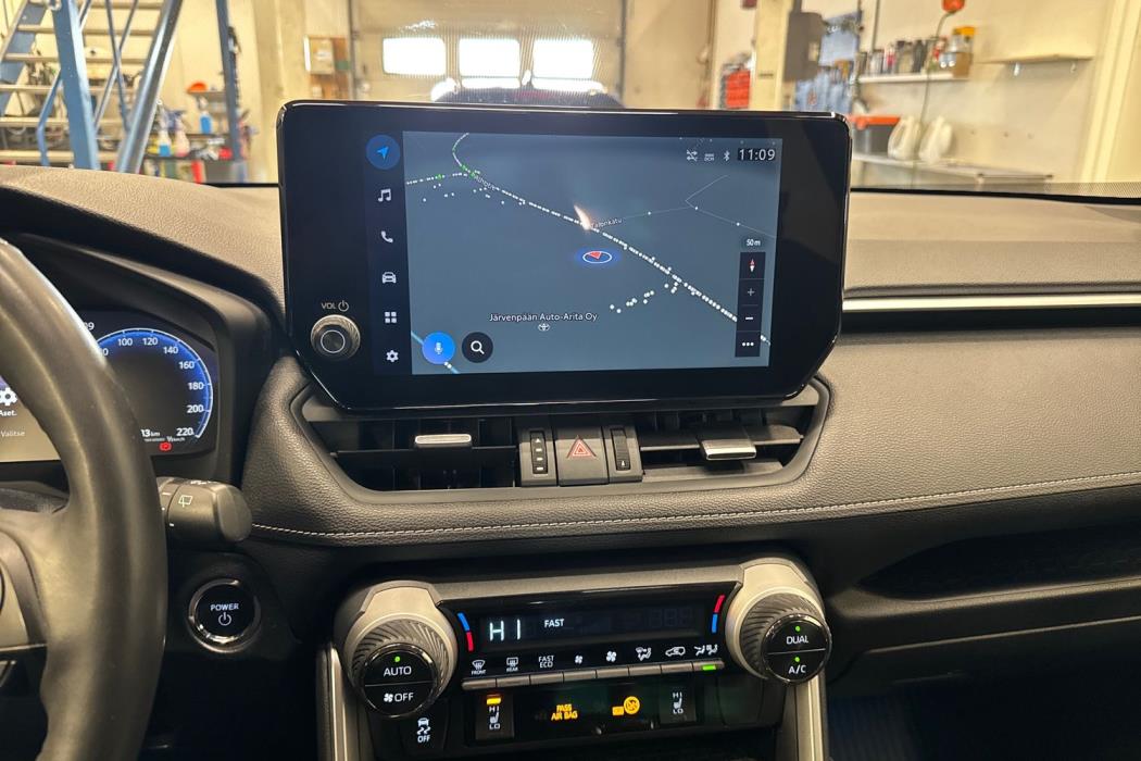 TOYOTA RAV4 2023