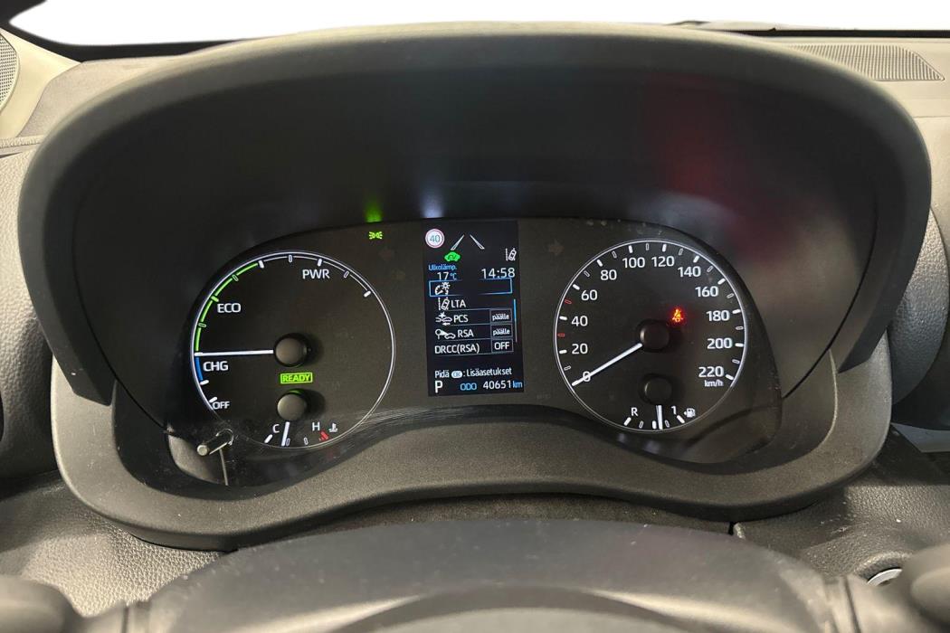 TOYOTA YARIS 2024