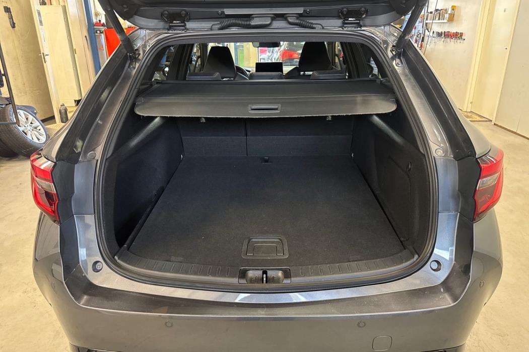 TOYOTA COROLLA 2024