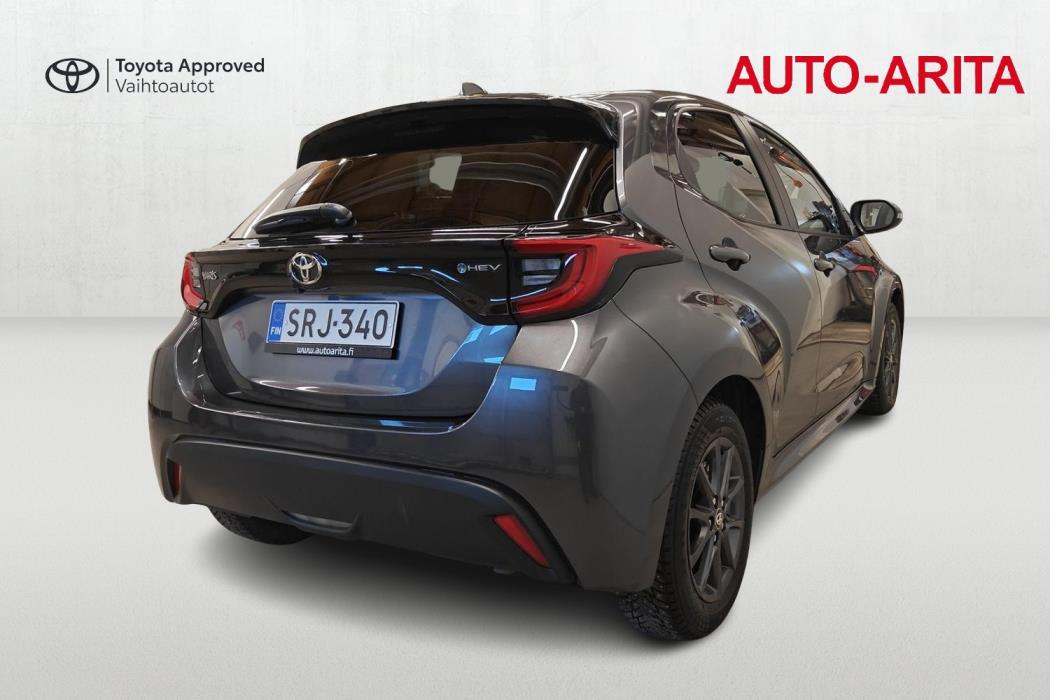 Toyota Yaris 2024