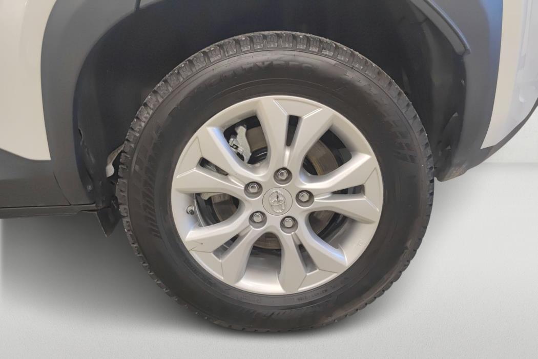 TOYOTA Yaris Cross 2024